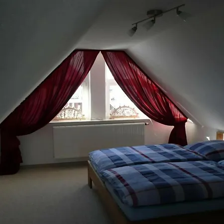 Boecker, Apartment *